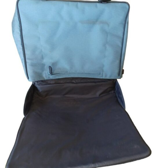 Nike Messenger Bag Laptop - Picture 3 of 4